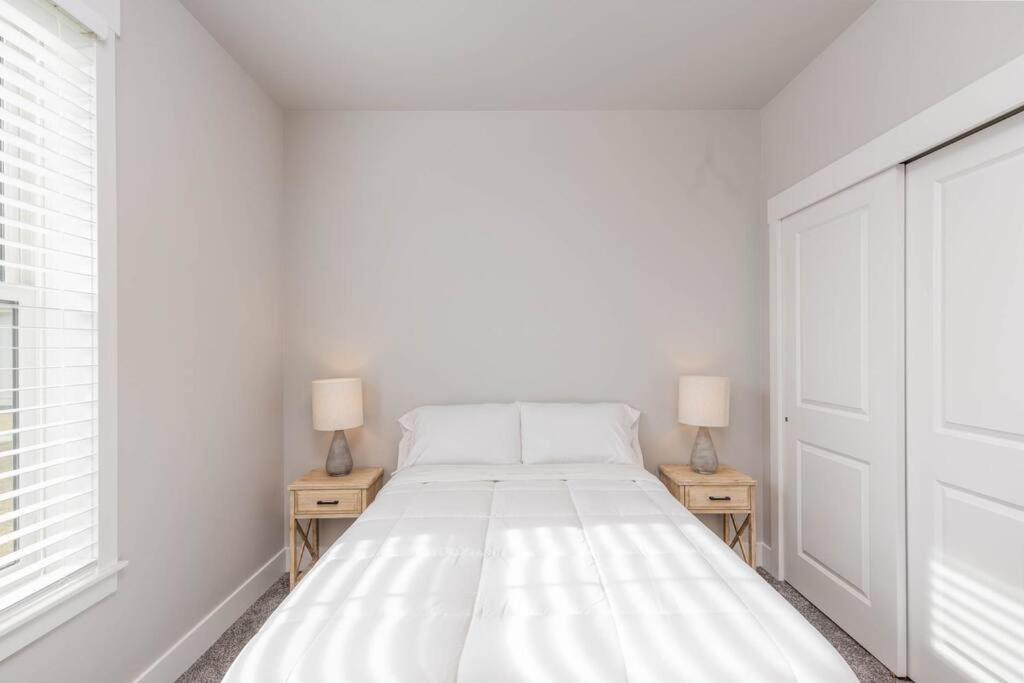 Charming 3-Bedroom In Vibrant New Neighborhood 比灵斯 外观 照片